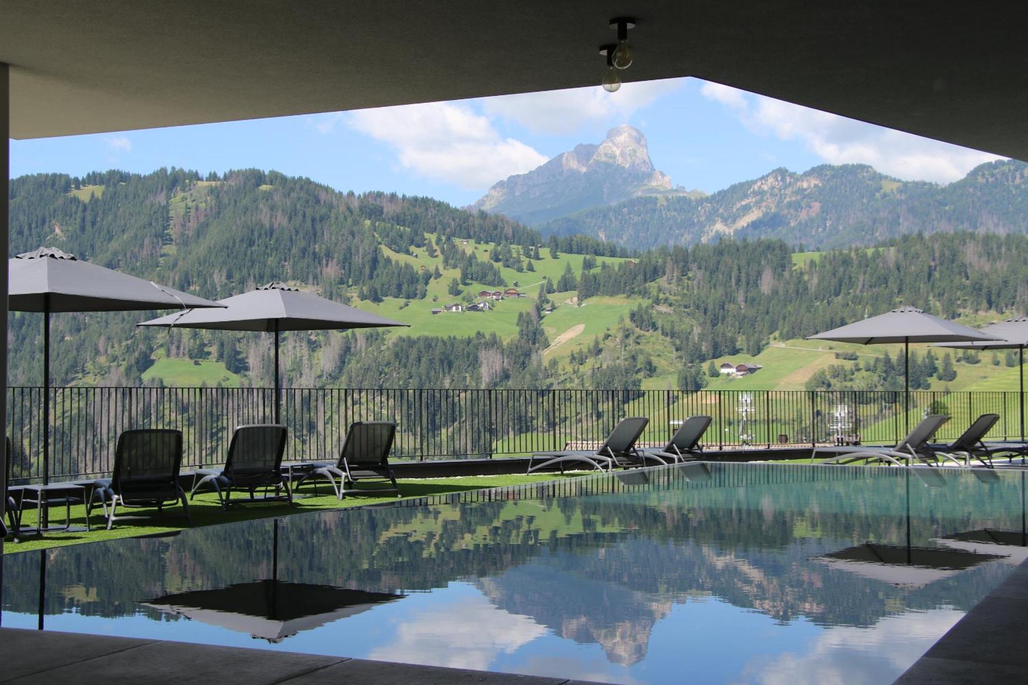 Hotel Alpenrose Dolomites 3*