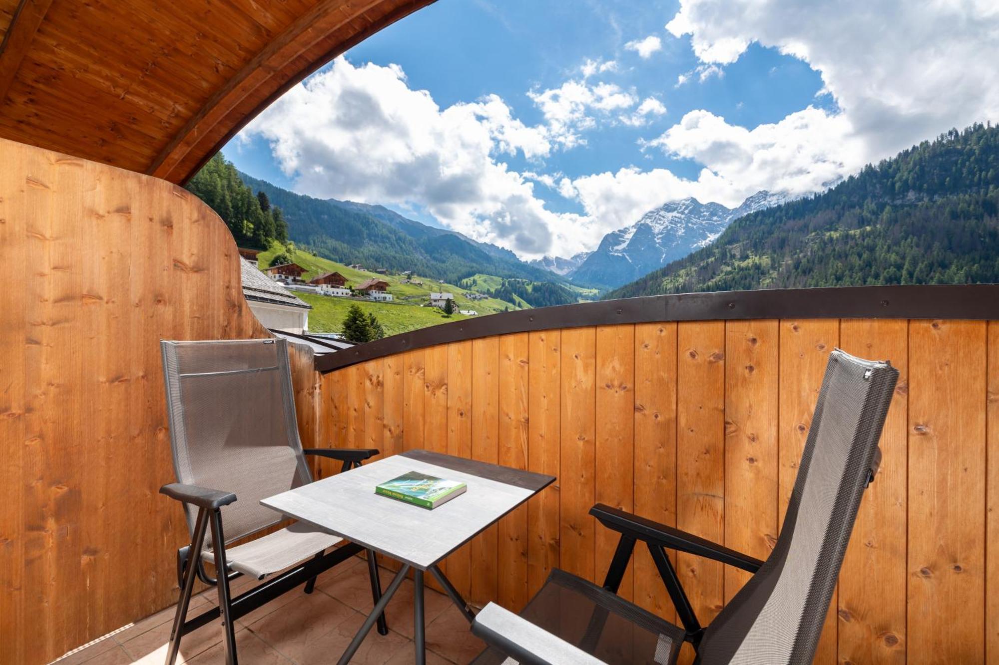 Hotel Alpenrose 3*