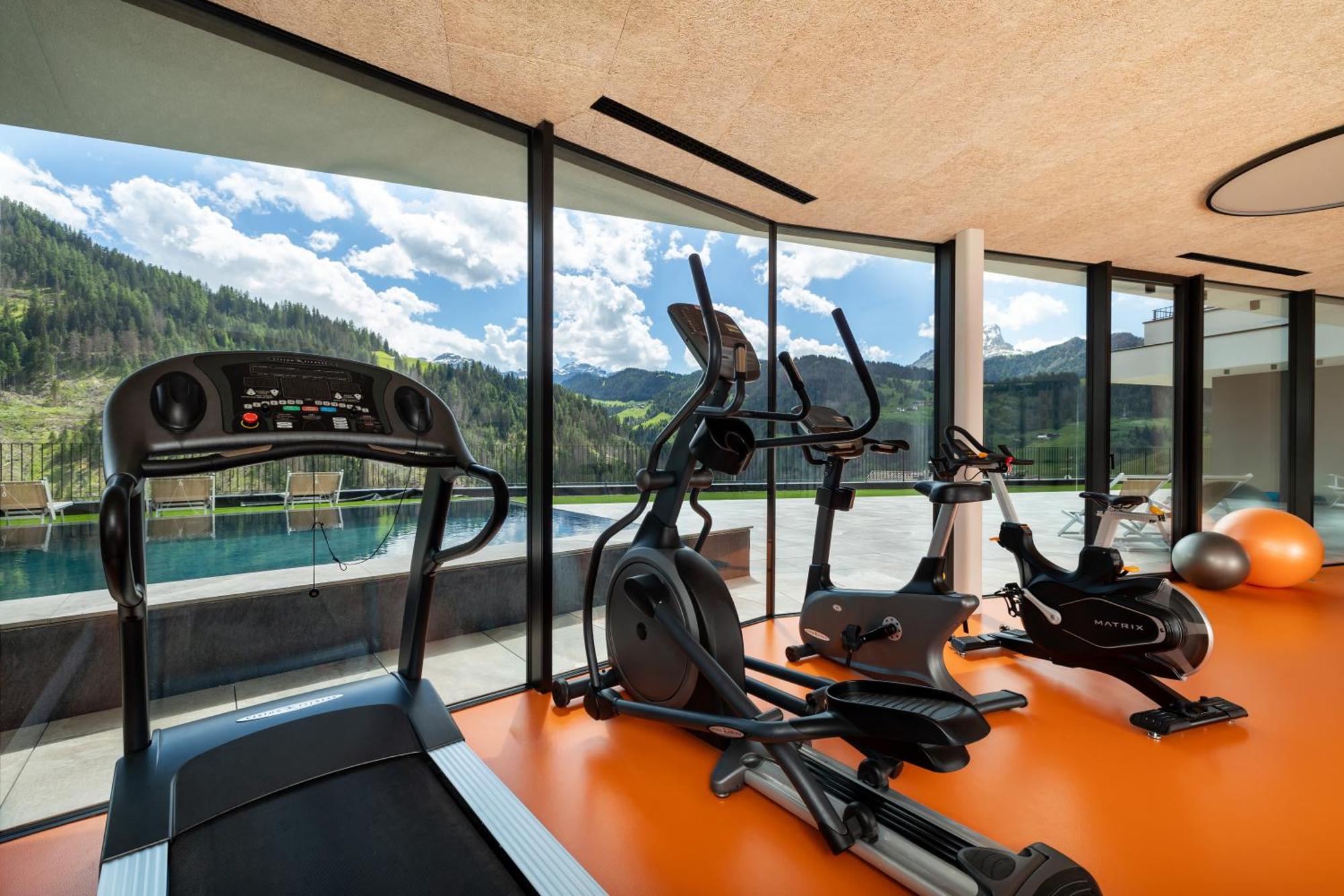 Alpenrose Dolomites Hotel La Valle